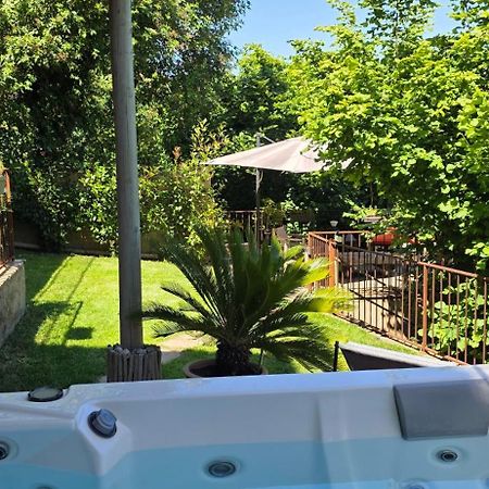 A Pasturella, Jacuzzi Spa Venzolasca ภายนอก รูปภาพ